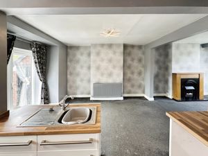 Dining Area- click for photo gallery